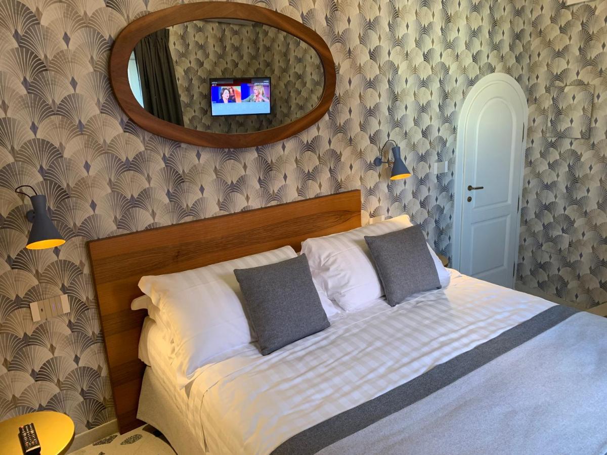Bed and Breakfast Dimora Del Leone Gaeta Exterior foto
