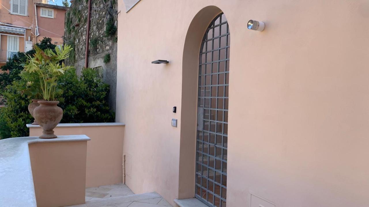 Bed and Breakfast Dimora Del Leone Gaeta Exterior foto