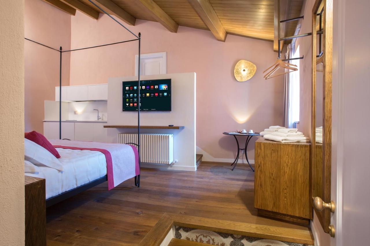 Bed and Breakfast Dimora Del Leone Gaeta Exterior foto