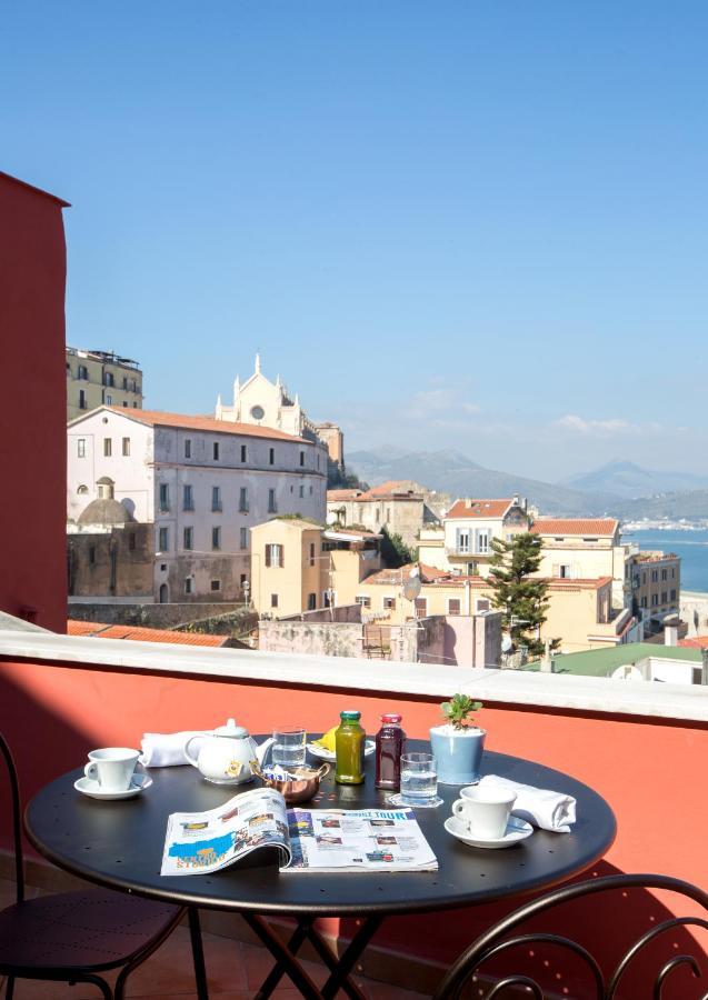 Bed and Breakfast Dimora Del Leone Gaeta Exterior foto
